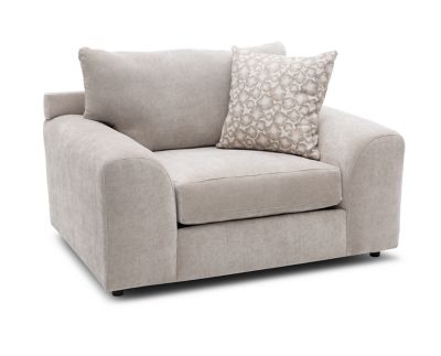 Brynn armchair 2025