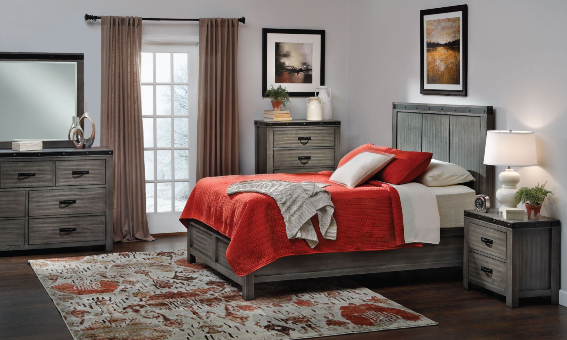 Bedroom Furniture & Accessories